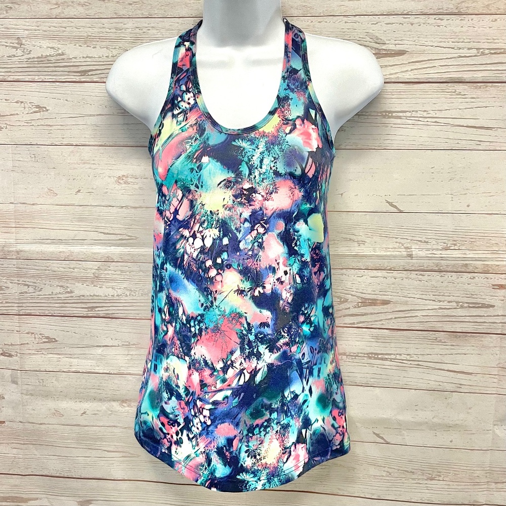 Ivivva racerback patterned tank top